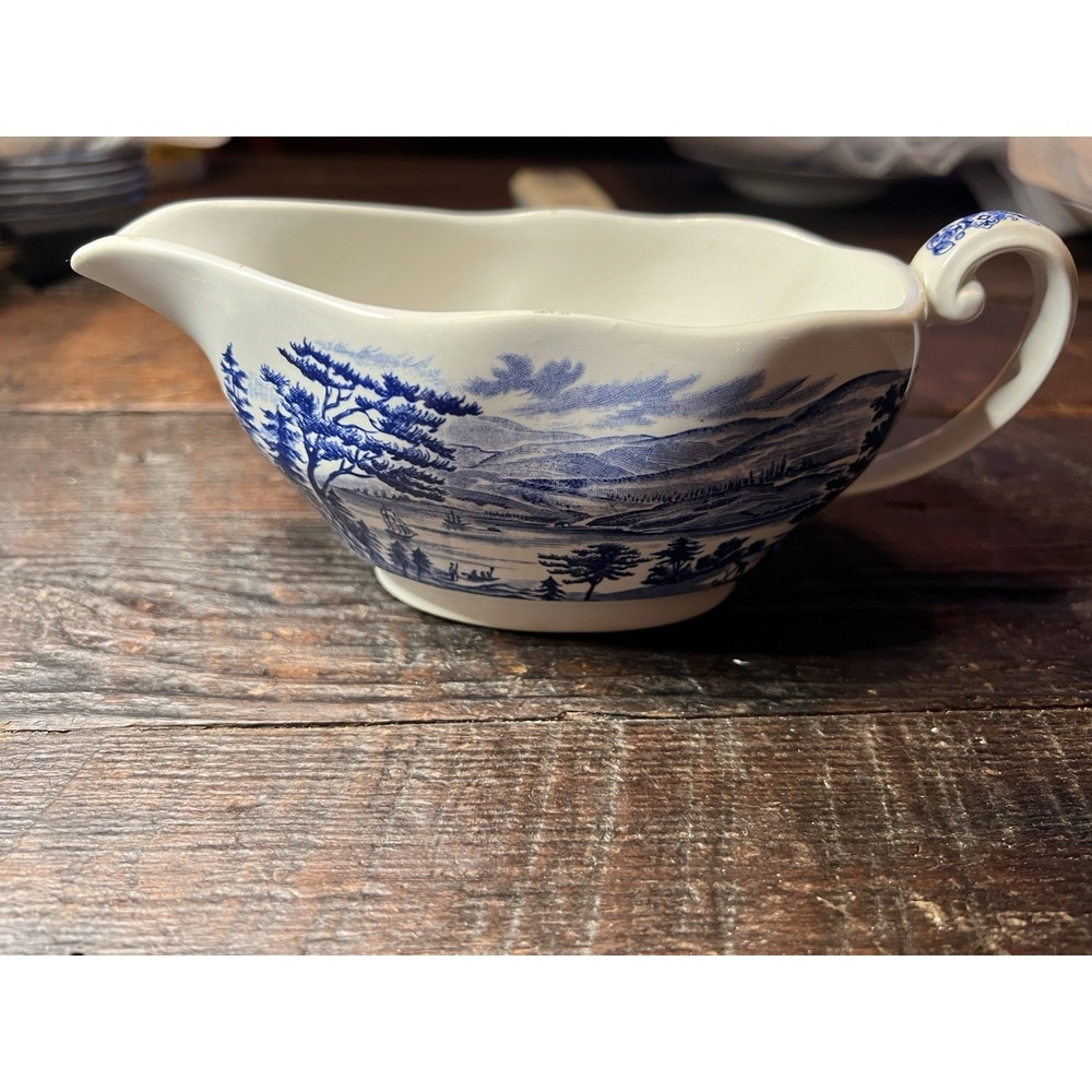 Liberty Blue Lafayette Landing @ West Pt. Gravy Boat England - Picture 2 of 4